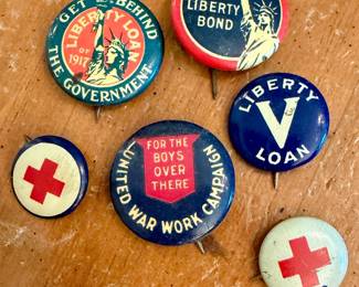 WWI PINBACKS.