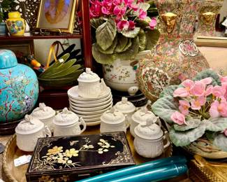 Mottahedah , brass, ginger jars. 