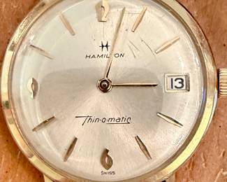 HAMILTON 14K THIN-O-MATIC MEN'S WRISTWATCH.