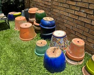 Large and EXTRA LARGE pots