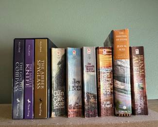 Jean M. Auel "Earth's Children" Series and Philip Pullman "His Dark Materials" Series Book Collection