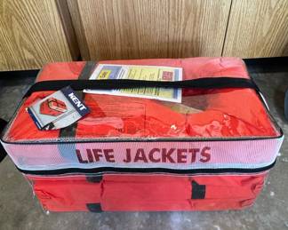 Kent Adult Universal Type II Life Jackets - 4 Pack with Storage Bag