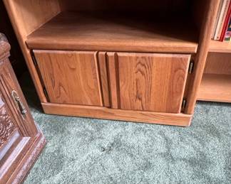 Mid-Century Modern Teak Sideboard/Cabinet