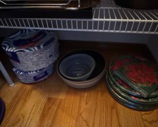Dixie Everyday Paper Plates and Bowls
