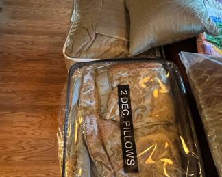 Decorative Pillow Set (2)