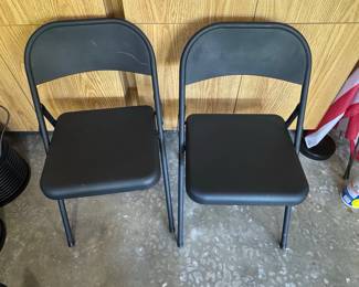 Black Metal Folding Chairs (Set of 2)