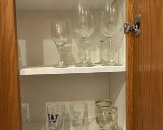 Assorted Glassware Collection