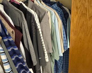 Men's Assorted Clothing Lot
