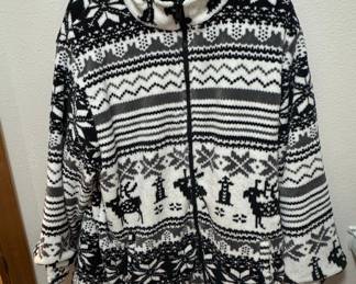 Vintage 90s Reindeer and Snowflake Fleece Jacket