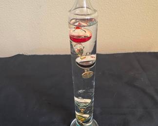 Galileo Thermometer