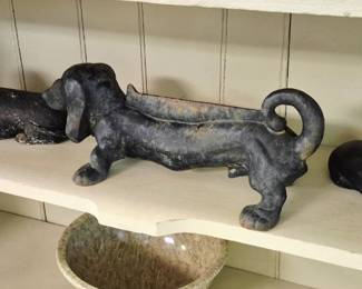 Collectible dogs and cats