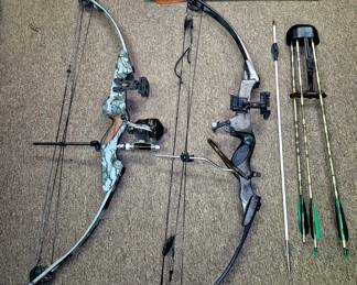 Sporting items,