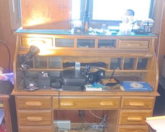 roll top desk