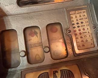 Mills Extraordinary Cent Slot Machine second image