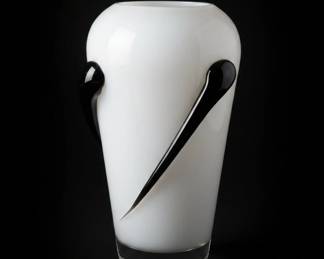 Murano Style Penguin Glass Vase