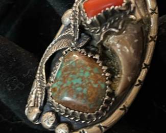 Vintage Navajo Sterling Silver Turquoise and Coral Ring fourth image