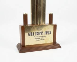 Bonat Gold Trophy Award for Outstanding Artistry in Permanent Waving second image