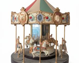 WACO Melody in Motion The Carousel Music Box