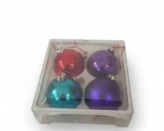 Silver Glitter Spiral Christmas Tree with Set of Glass Ornaments