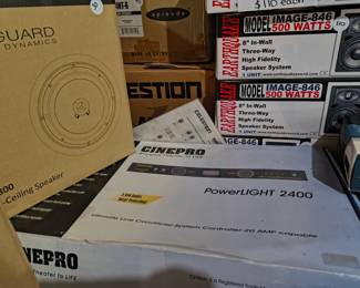 Cinepro PowerLIGHT 2400, Earthquake Sound image -846 celestion speaker boxes