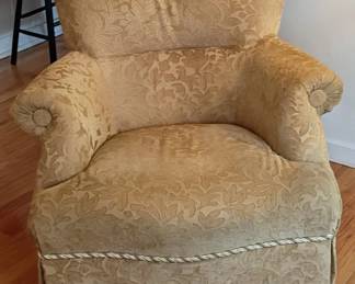 076 Gold Damask Upholstered Club Chair with Skirt