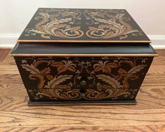 046 Black Gold Floral Lacquered Jewelry Box with Drawers