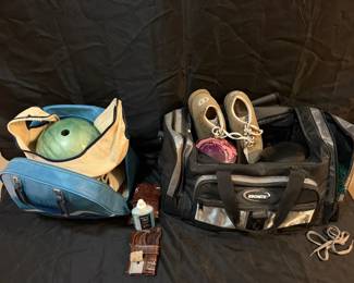 Bowling Enthusiasts Gear  Accessory Bundle