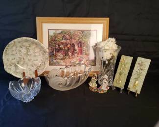 Entryway Decor Bundle Crystal, Floral Art  Vintage Keepsakes