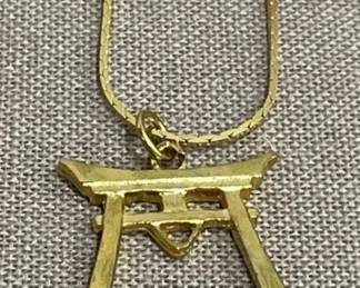 Favolic Japanese Tori Gate Pendant Necklace
