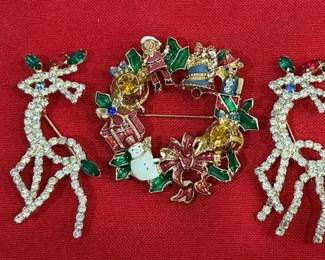 Holiday Pins