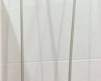 2 Pendulum Lights