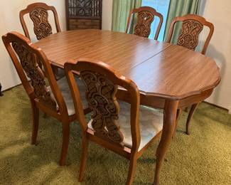 Dining table with 5 chairs