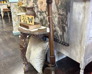 vintage pedestal plant stand
