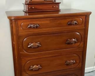 Four Drawer Chest with Vanity Mirror