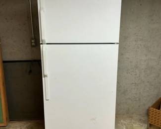 Hotpoint Top Freezer Refrigerator White