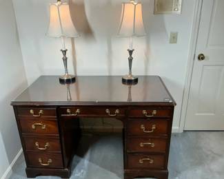 Traditional Executive Desk with Glass Top and Pair of Table Lamps