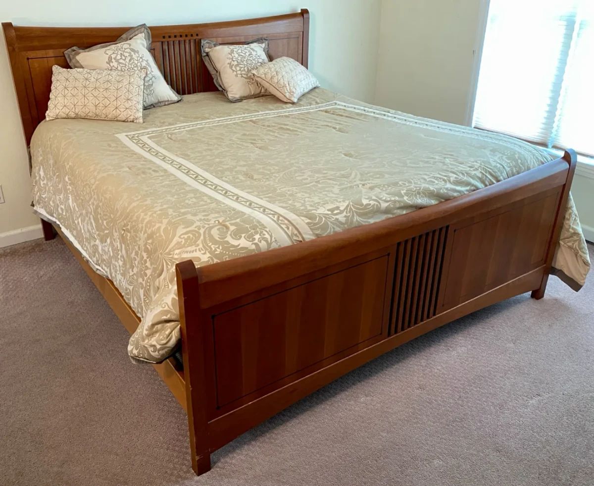 The Signed Stickley King