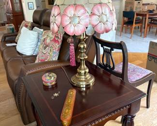Capsiz shell Tiffany Style Lamp