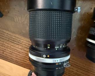 Nikon Zoom, Nikkor 35-105 mm f/3.5-4.5 Lens