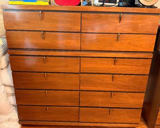 vintage MCM bedroom set- 2 nightstands, chest, dresser mirror, headboard 