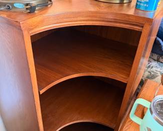 rounded bookcase 