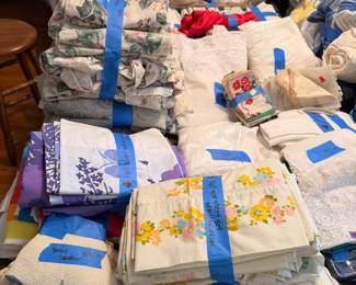 vintage linens 