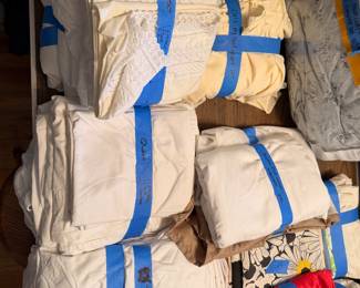 vintange lace, linens 