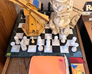 chess set, foo dog 