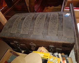 Dome Top Trunk