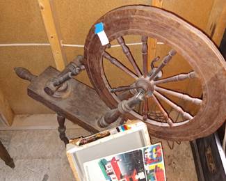 Small Antique Spinning Wheel