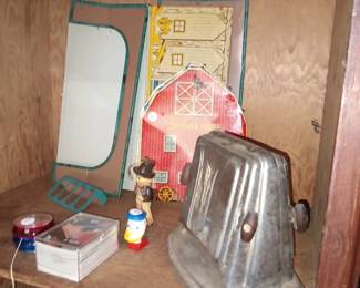 Toaster, Barn, etc