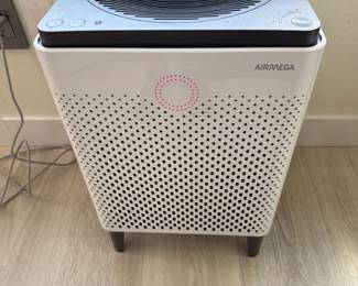 Coway Airmega 400 air purifier