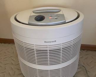 HoneyWell Air Purifier