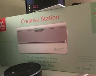 XYRON Crafting Machine